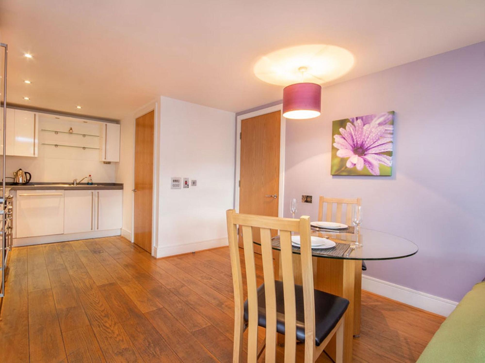 206 By The Bridge Apartment Inverness Esterno foto