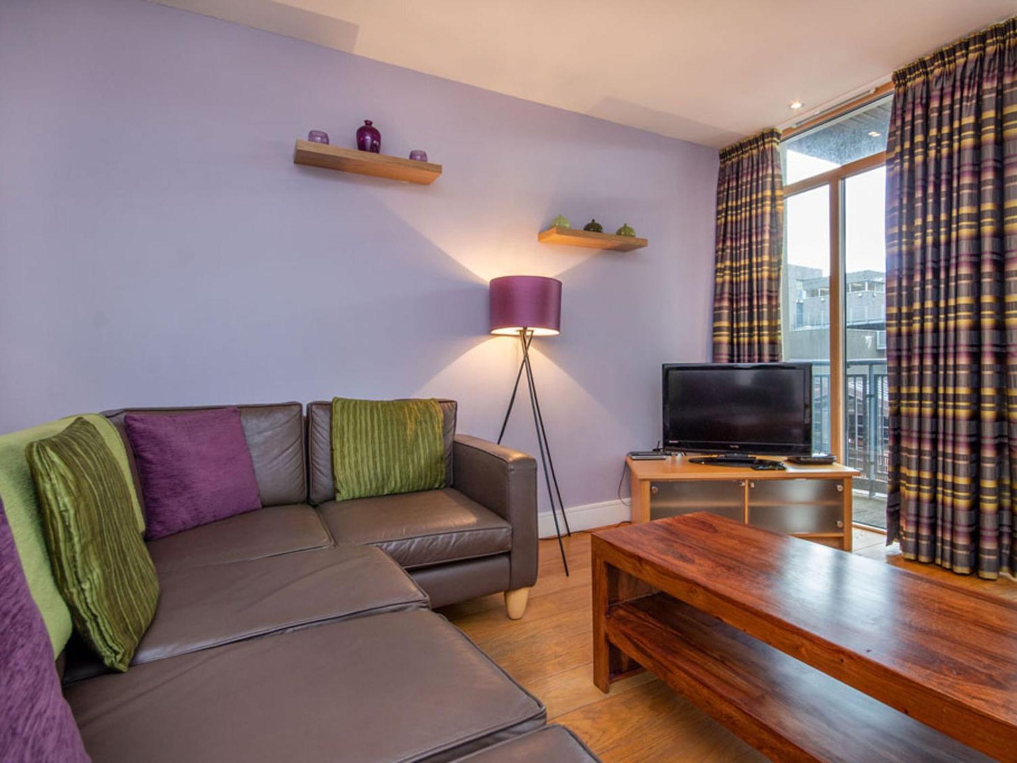 206 By The Bridge Apartment Inverness Esterno foto